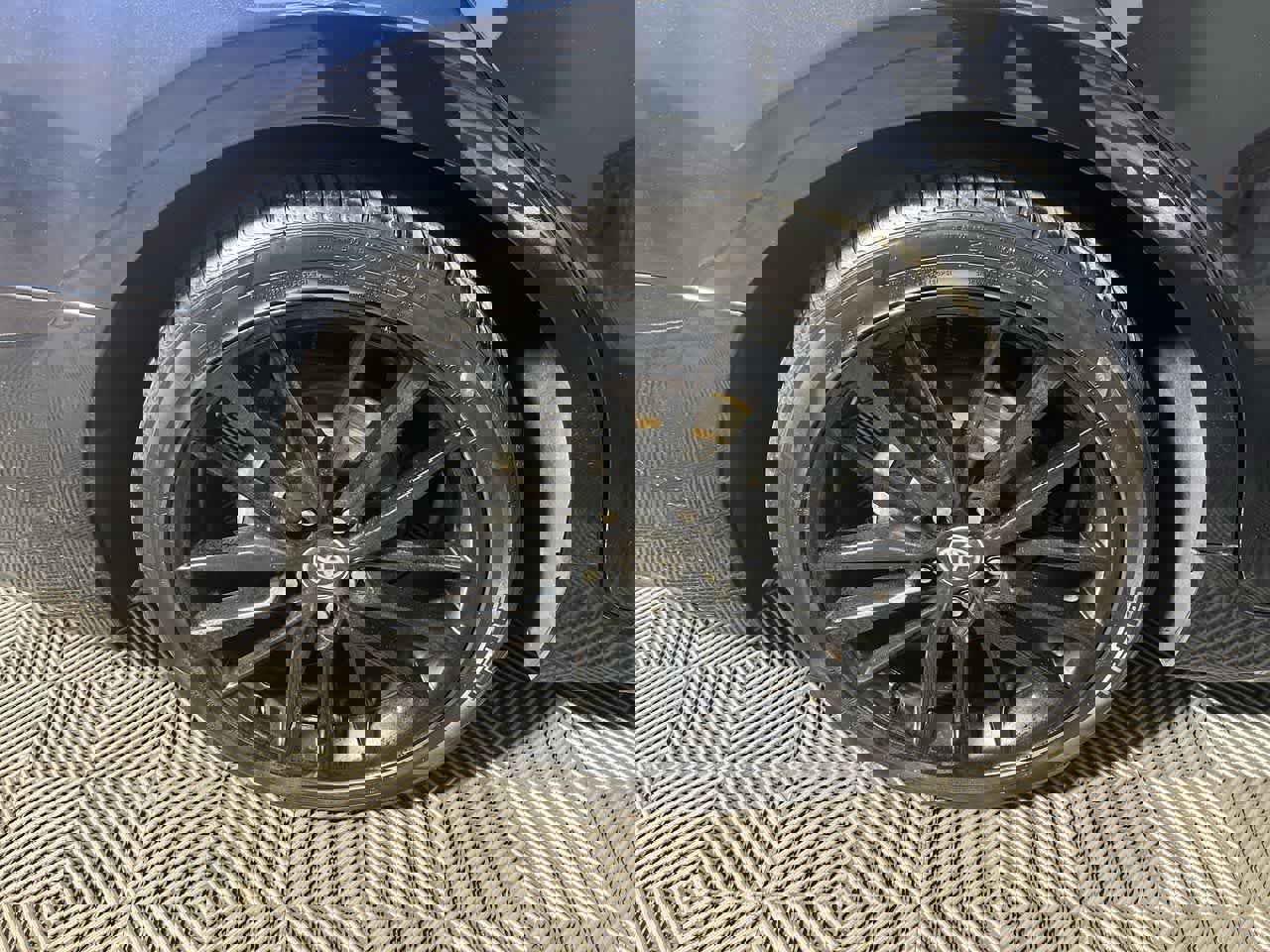 Used 2021 Toyota Camry XSE image 10