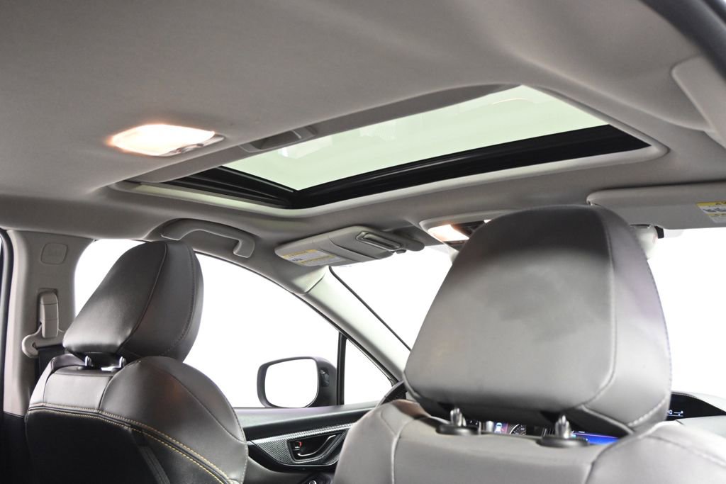 Used 2022 Subaru Crosstrek 2.5i Sport w/ Moonroof Package image 17