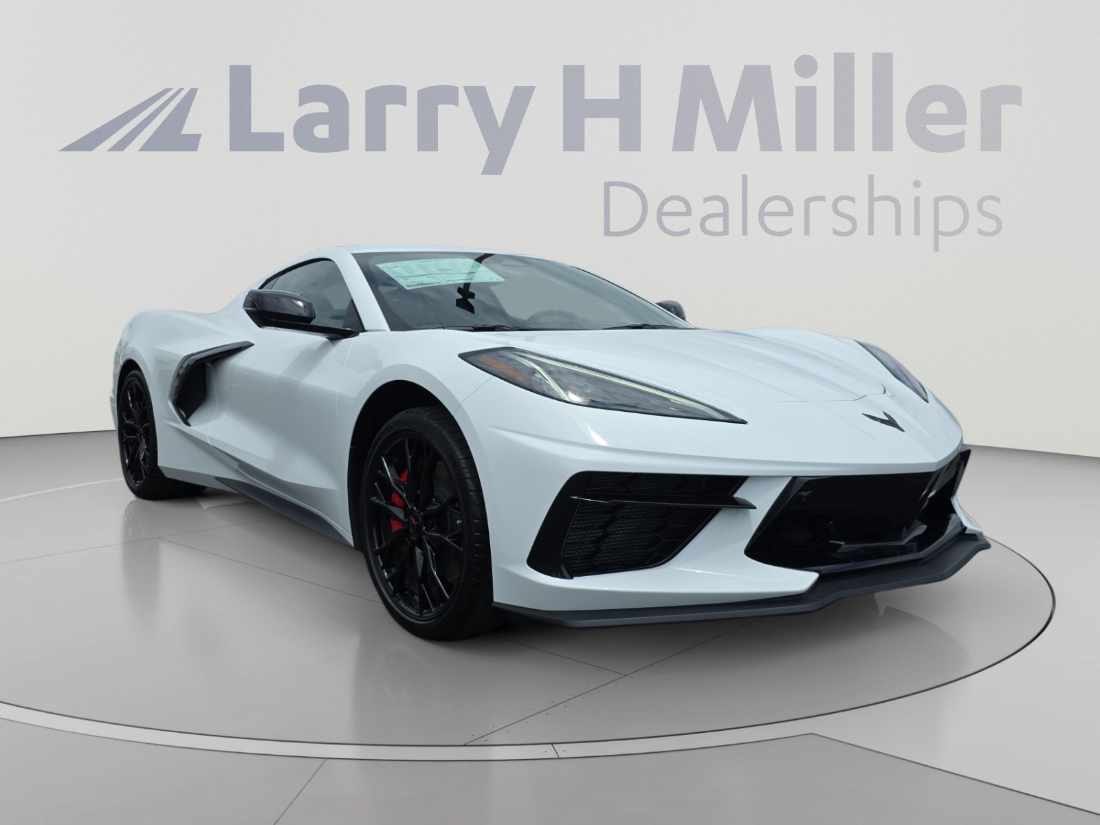 New 2027 Chevrolet Corvette Stingray Coupe w/ Z51 Performance Package RWD image 7