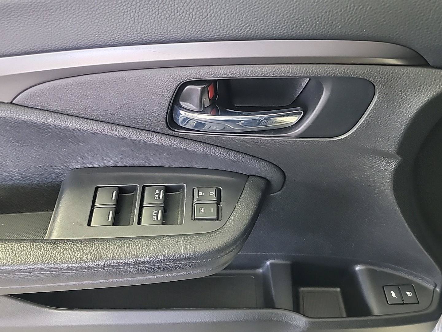 Certified 2018 Honda Pilot EX-L image 38