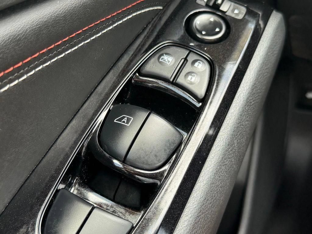 Used 2023 Nissan Altima 2.5 SR w/ SR Premium Package FWD image 16