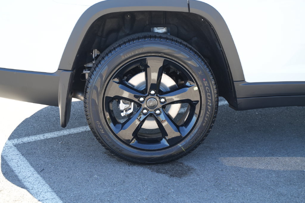 New 2027 Jeep Grand Cherokee L Limited w/ Limited Altitude Package AWD/4WD image 47