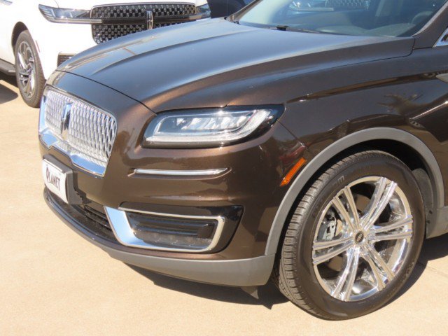Used 2019 Lincoln Nautilus Select FWD image 3