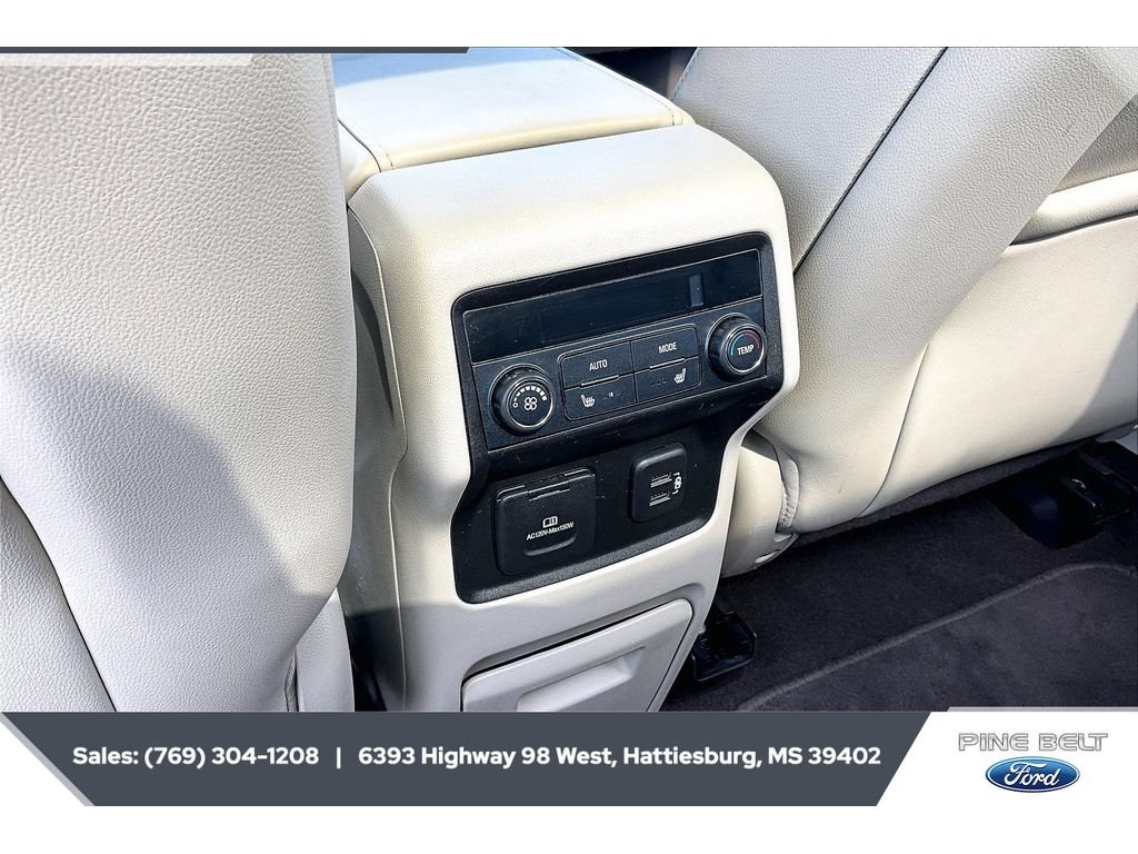 Used 2018 GMC Acadia Denali w/ Technology Package FWD image 25