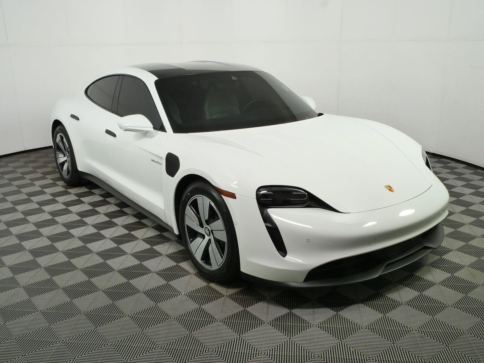 Used 2023 Porsche Taycan RWD image 22