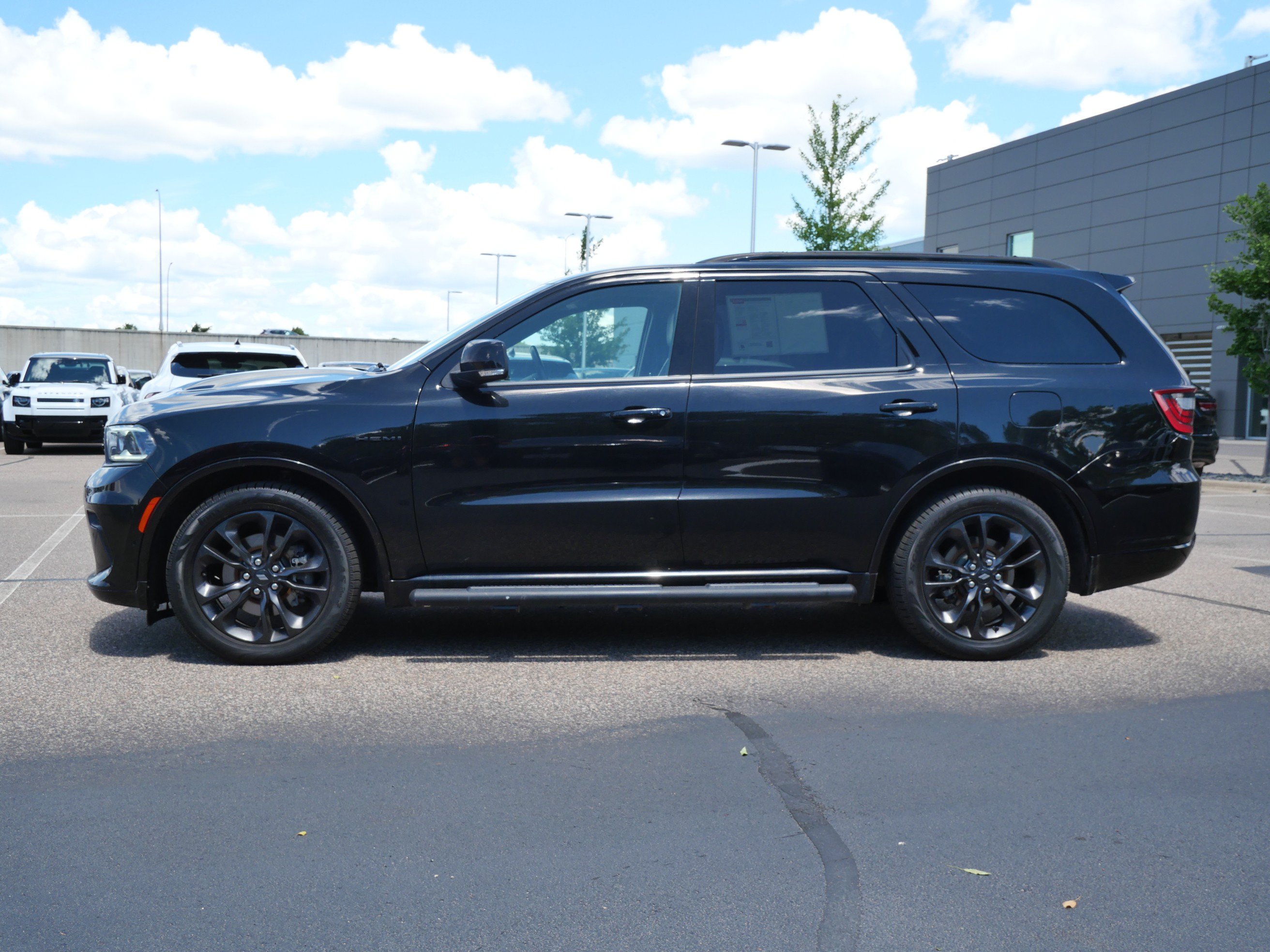 Used 2024 Dodge Durango R/T AWD/4WD image 2