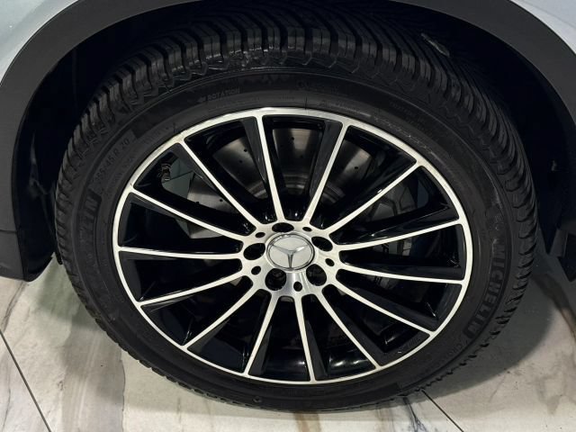 Used 2018 Mercedes-Benz GLC 43 AMG 4MATIC image 34