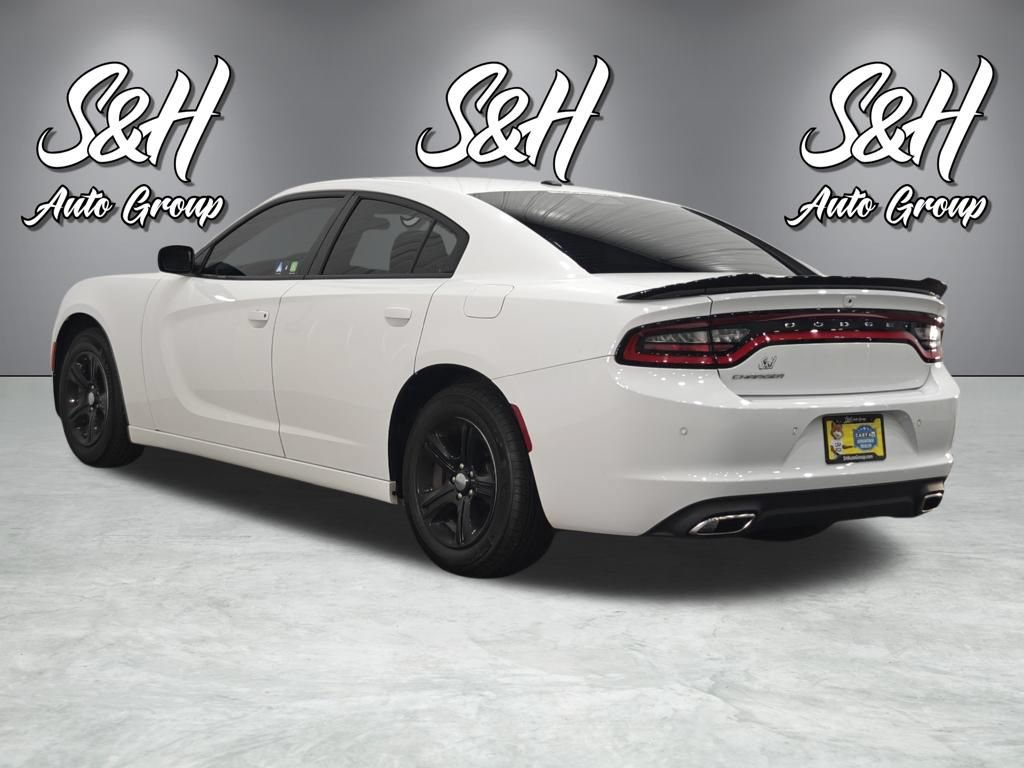 Used 2022 Dodge Charger SXT RWD image 14