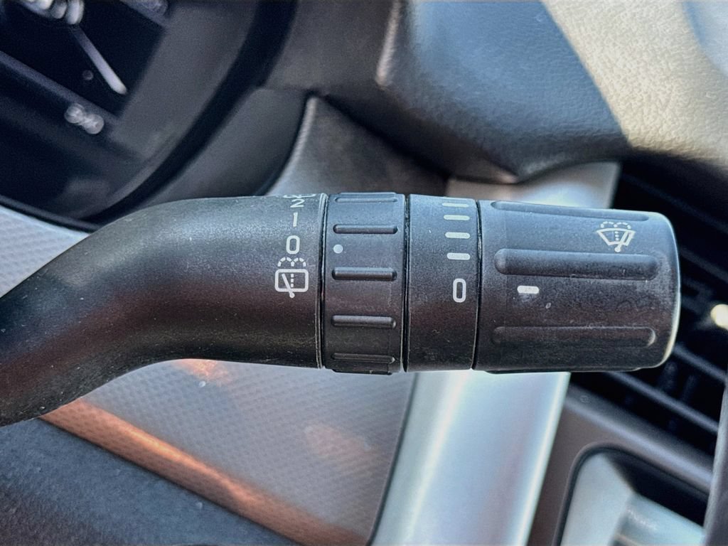 Used 2013 Ford Edge SEL AWD/4WD image 13