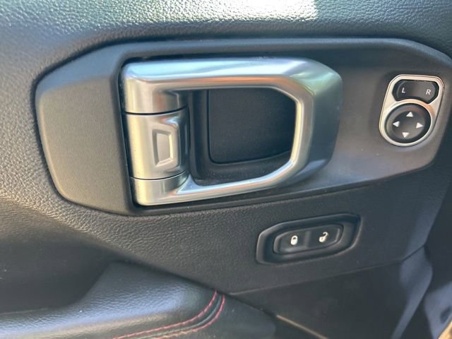 Used 2022 Jeep Gladiator Rubicon w/ Cold Weather Group AWD/4WD image 25