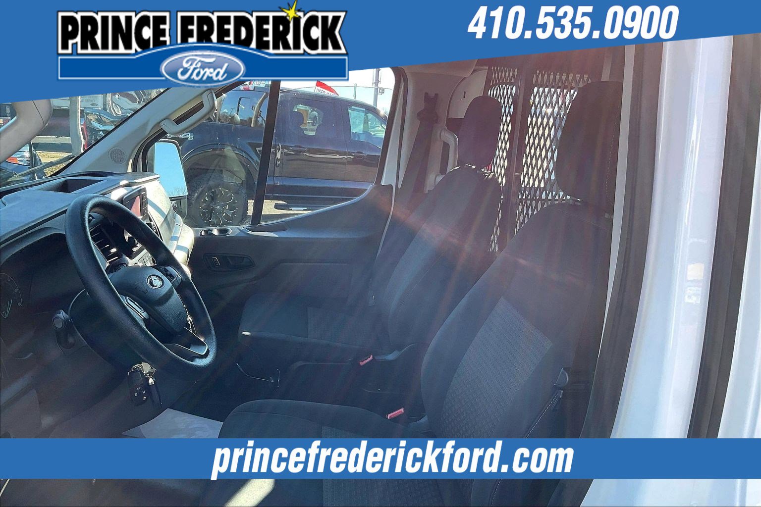 Used 2024 Ford Transit 250 Low Roof w/ Exterior Upgrade Package image 23