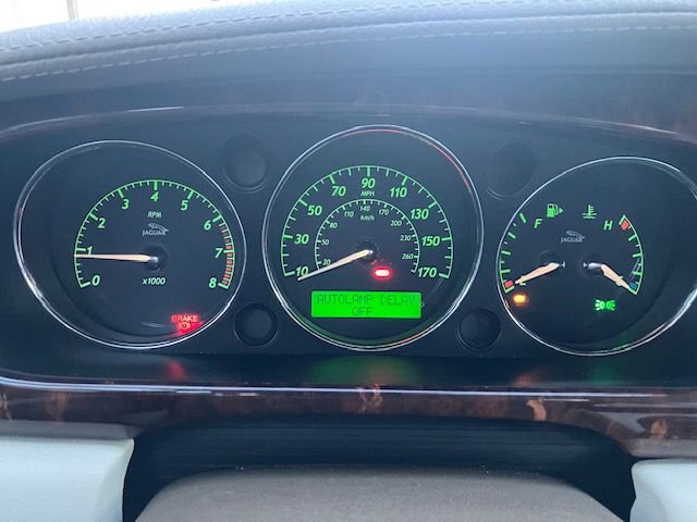 Used 2005 Jaguar XJ8 image 20