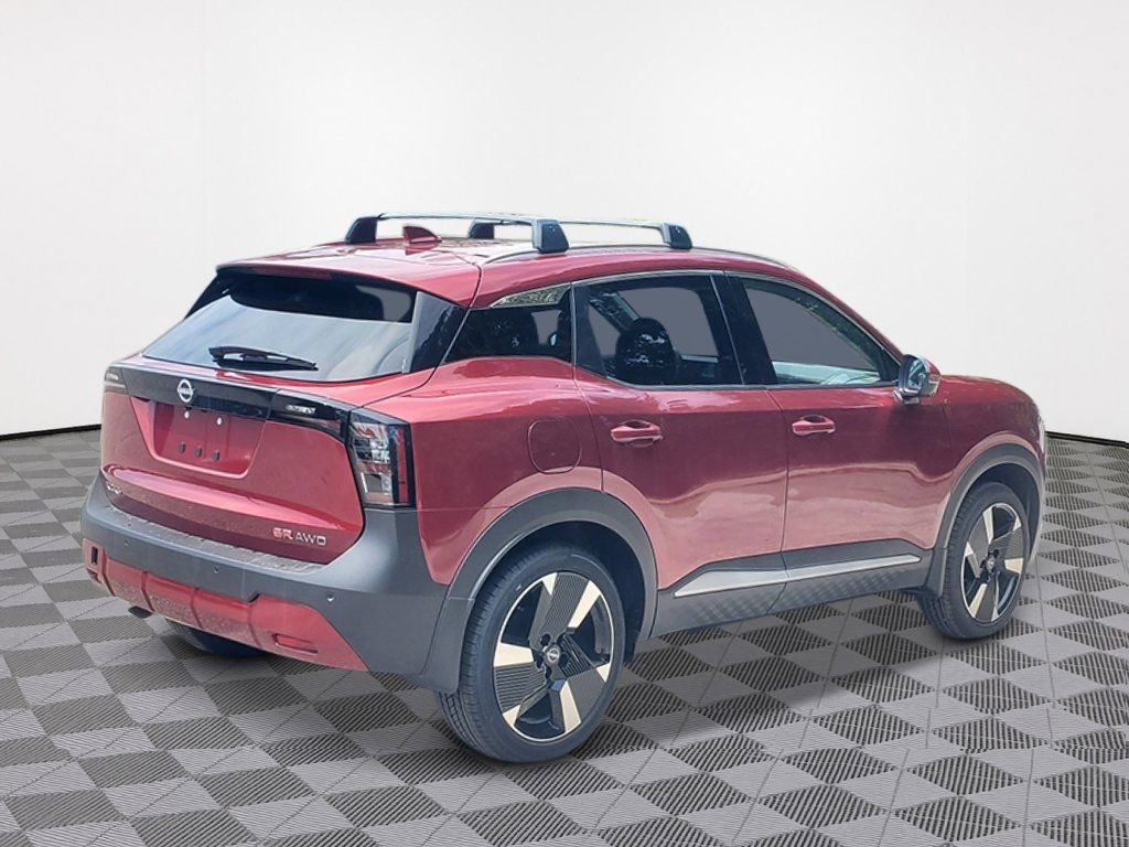 New 2026 Nissan Kicks SR w/ Cold Weather Package image 3