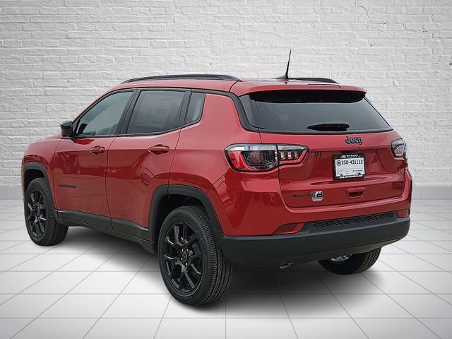 New 2026 Jeep Compass Latitude image 3