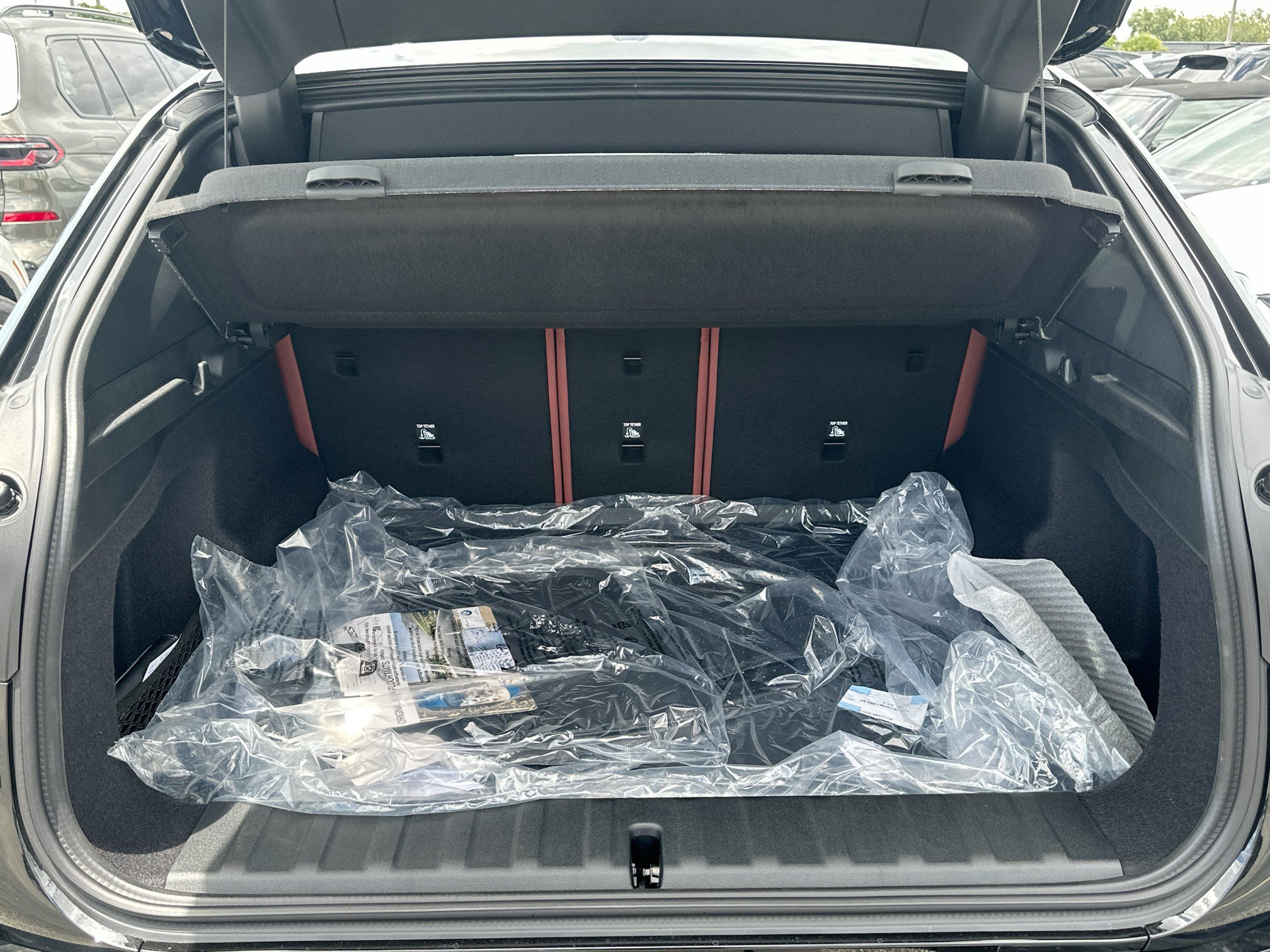 New 2026 BMW X2 xDrive28i AWD/4WD image 19