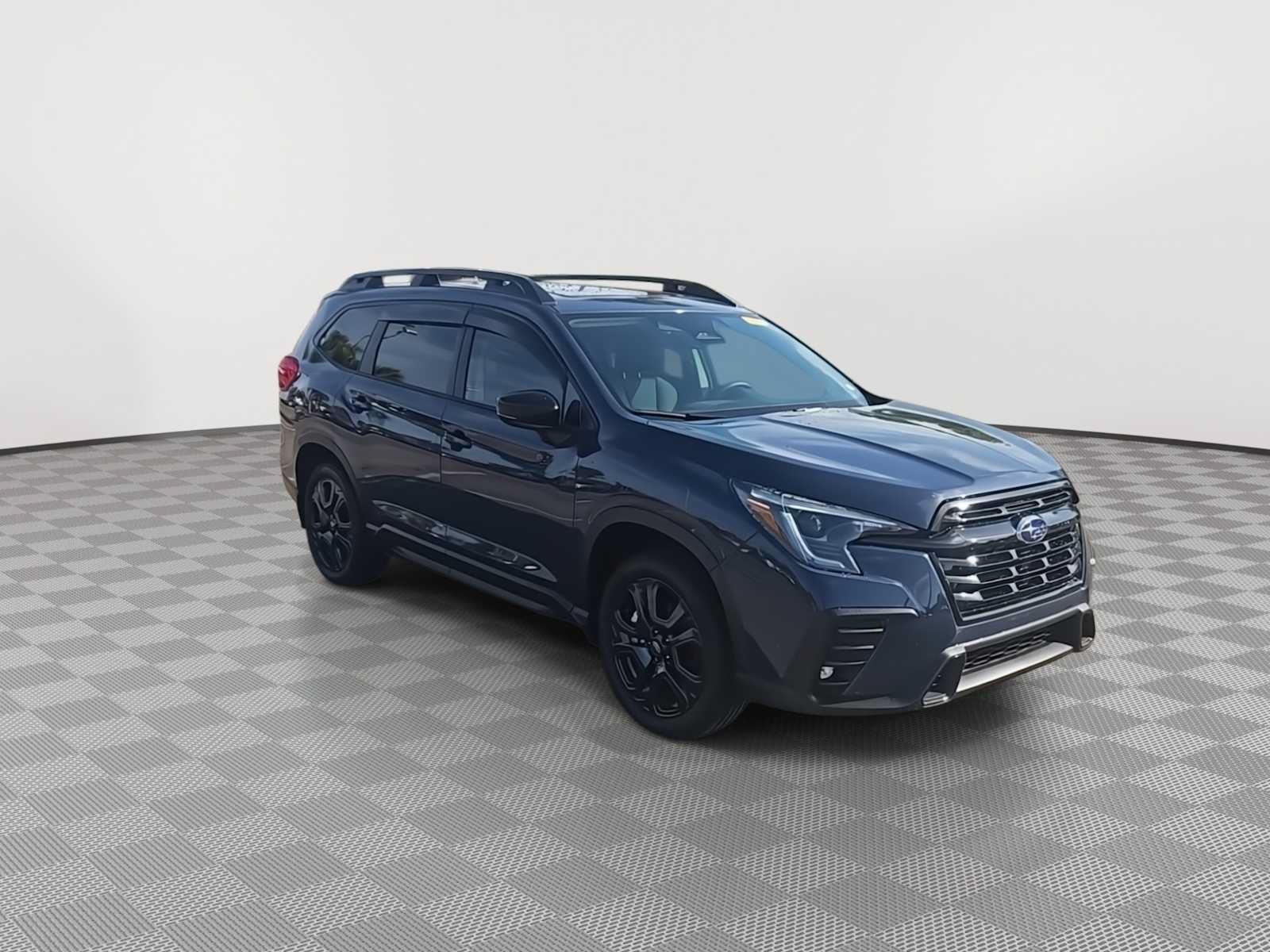 Used 2025 Subaru Ascent Onyx Edition w/ Onyx Package AWD/4WD image 2
