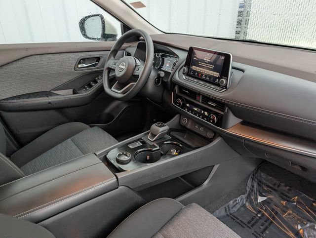 Used 2023 Nissan Rogue SV AWD/4WD image 33