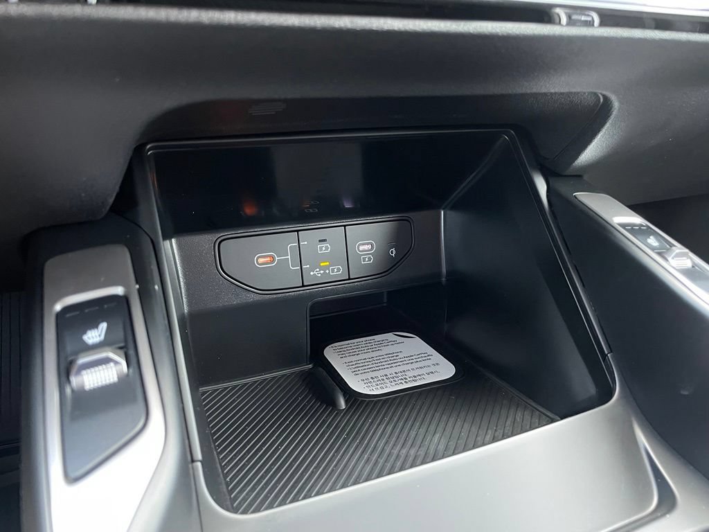 New 2026 Kia Sorento S FWD image 19