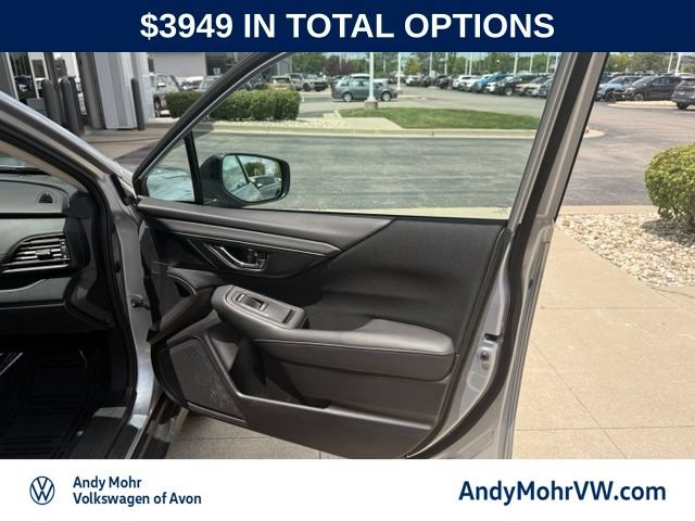 Used 2023 Subaru Outback Premium w/ Popular Package #1 AWD/4WD image 17