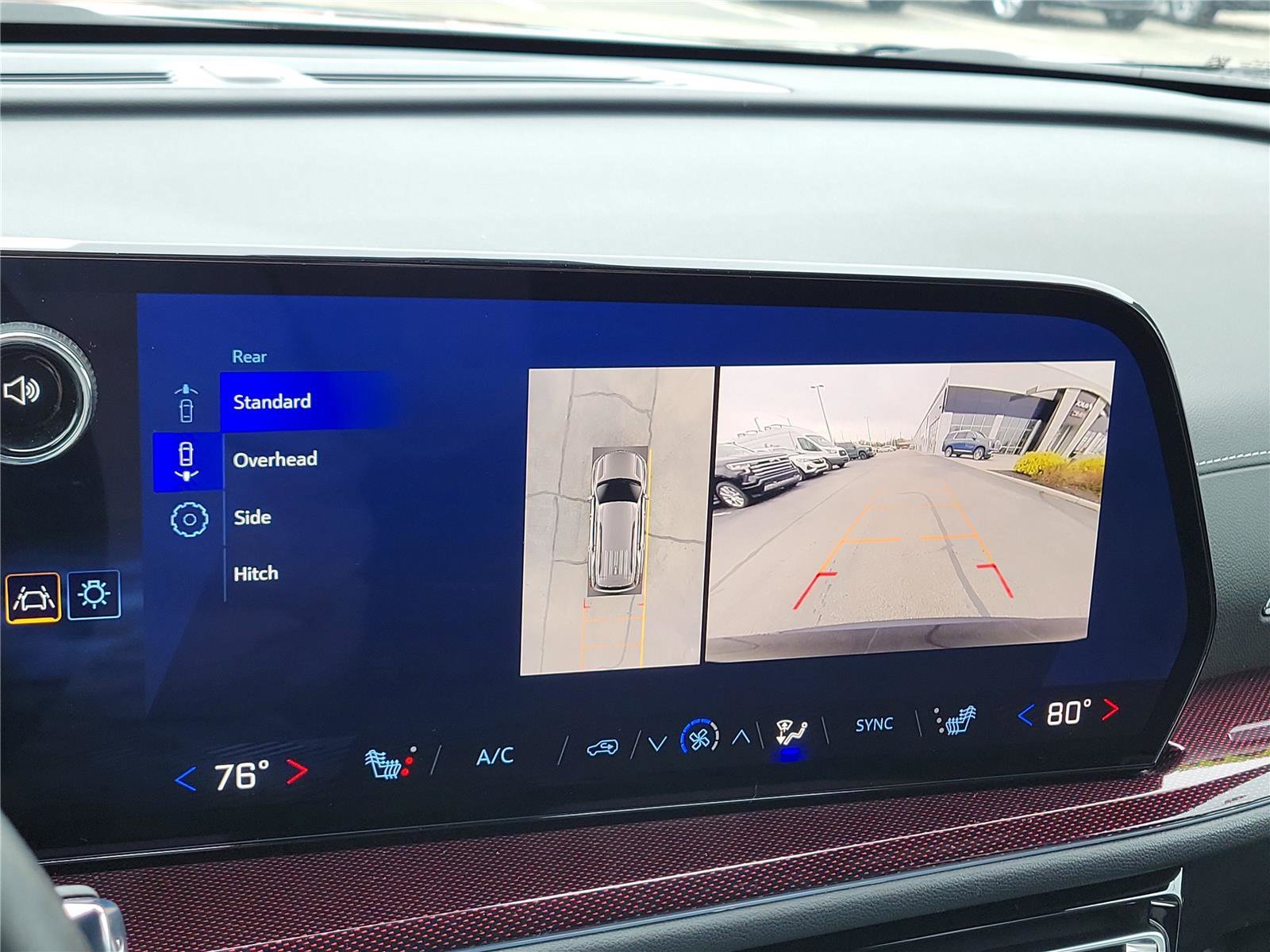 Used 2025 Chevrolet Traverse Z71 w/ Driver Confidence Package AWD/4WD image 29