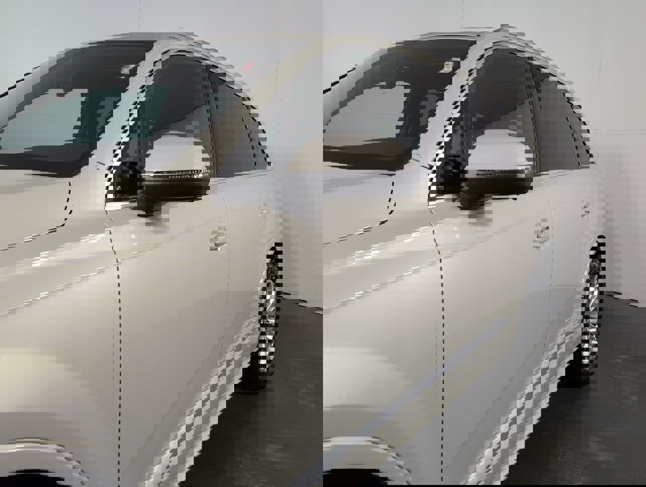 Certified 2025 Audi Q7 2.0T Premium Plus w/ Premium Plus Package image 33