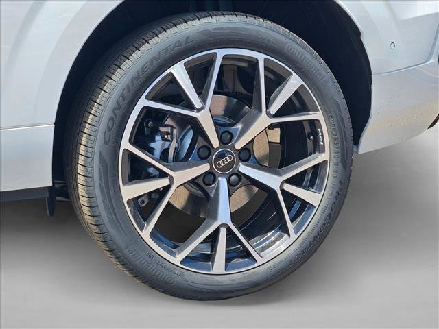 New 2026 Audi Q3 quattro 2.0T AWD/4WD image 11