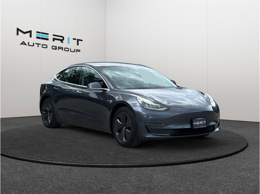Used 2019 Tesla Model 3 Standard Range RWD video 1