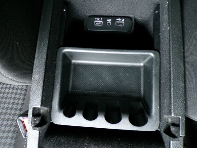 Used 2022 Dodge Charger SXT w/ Driver Convenience Group RWD image 29