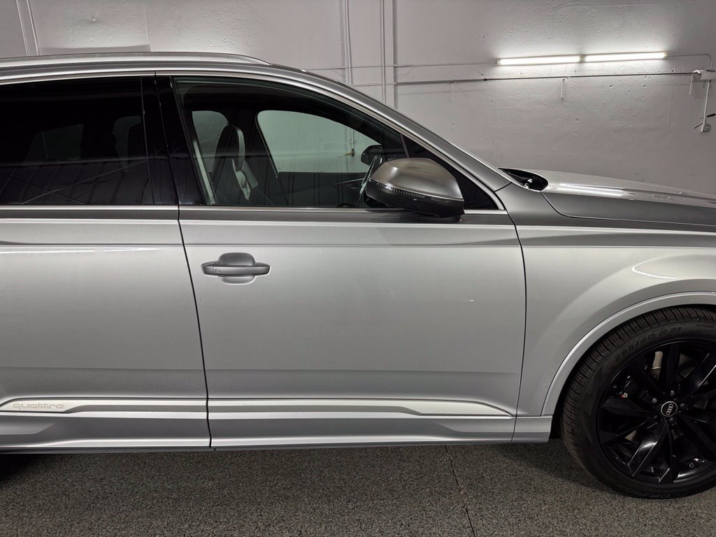 Used 2022 Audi SQ7 Premium Plus w/ SQ7 Executive Package AWD/4WD image 5