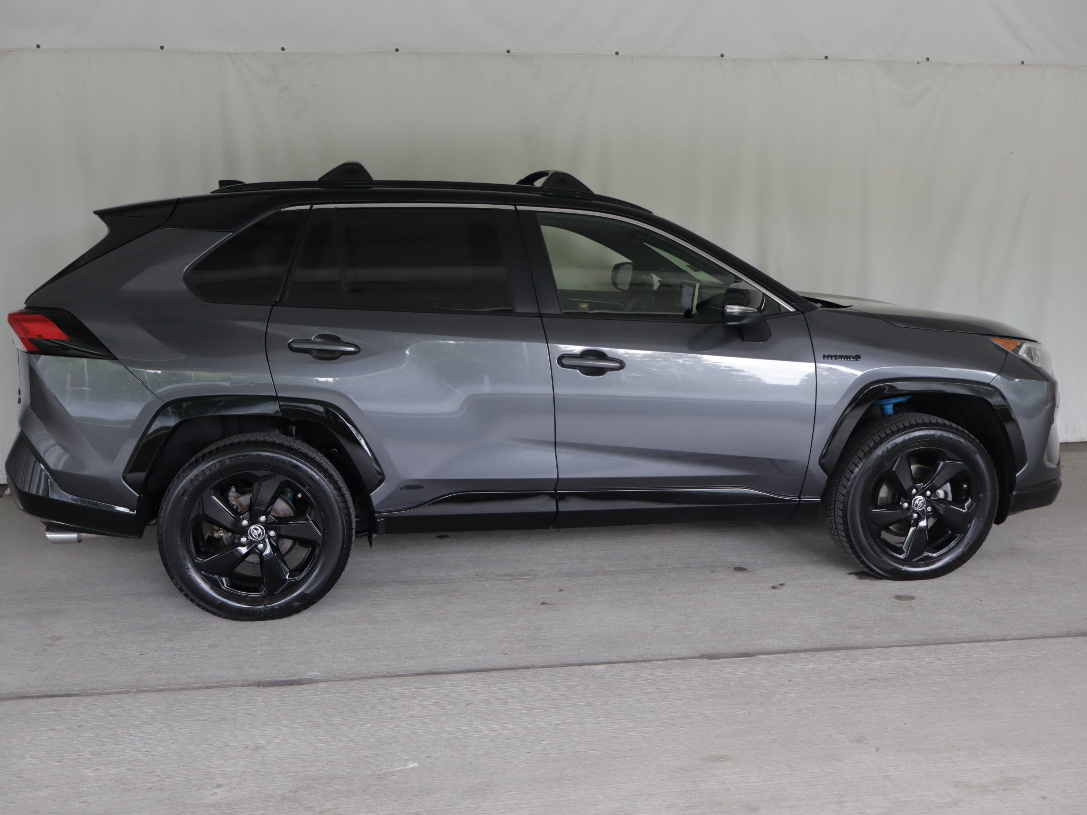 Used 2019 Toyota RAV4 XSE AWD/4WD image 7