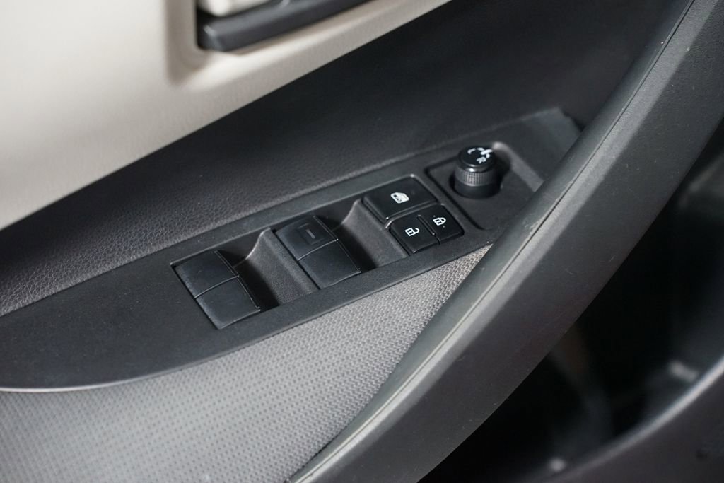 Certified 2022 Toyota Corolla LE image 30