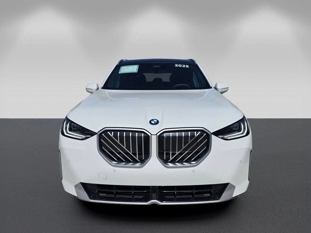 Used 2025 BMW X3 xDrive30i w/ Convenience Package AWD/4WD image 2