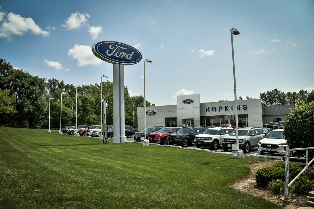 Used 2020 Ford F150 Lariat image 34