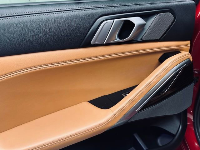 Used 2023 BMW X6 xDrive40i w/ Executive Package image 19
