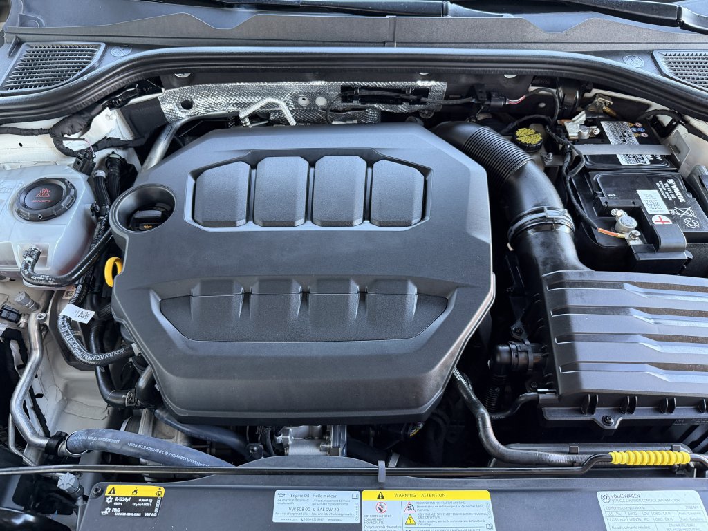 Used 2022 Volkswagen GTI SE w/ SE Leather Package image 43