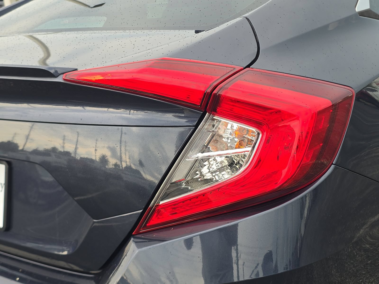 Used 2019 Honda Civic EX image 8