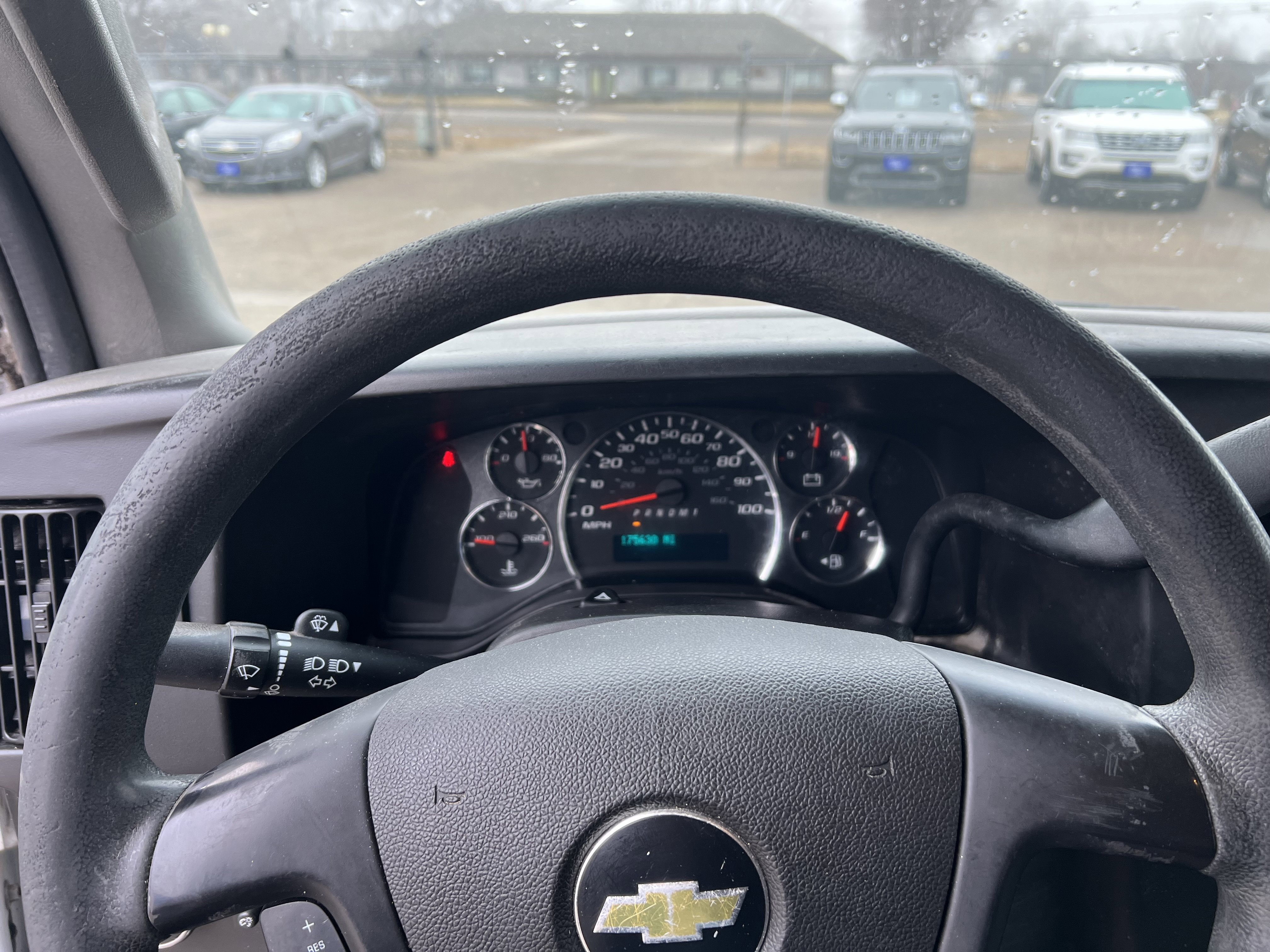 Used 2016 Chevrolet Express 3500 image 17