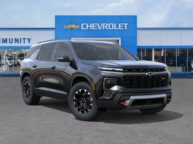 New 2027 Chevrolet Traverse Z71 w/ Enhanced Driving Package AWD/4WD image 9