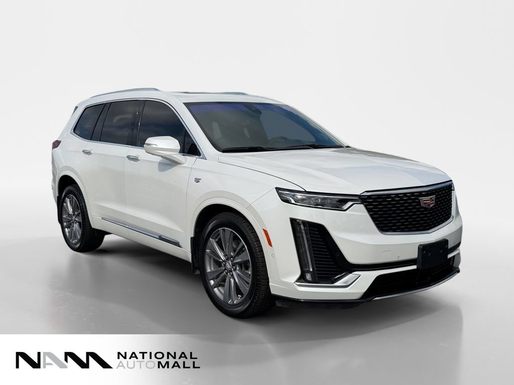 Used 2022 Cadillac XT6 Premium Luxury w/ Technology Package AWD/4WD image 7