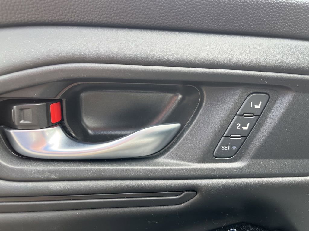 Certified 2023 Honda Accord Touring image 12