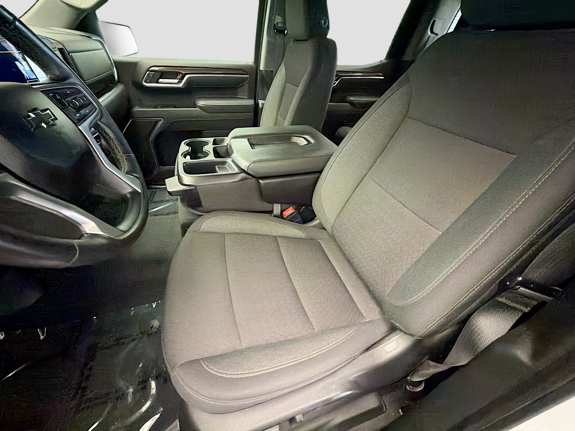 Used 2025 Chevrolet Silverado 1500 RST AWD/4WD image 11