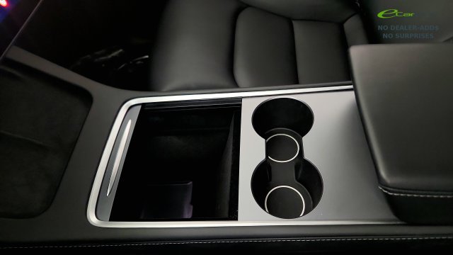 Used 2025 Tesla Model Y Long Range RWD image 71