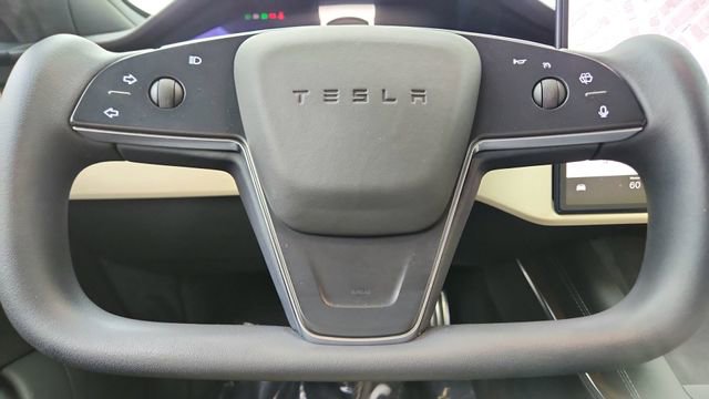 Used 2023 Tesla Model S Standard Range image 40