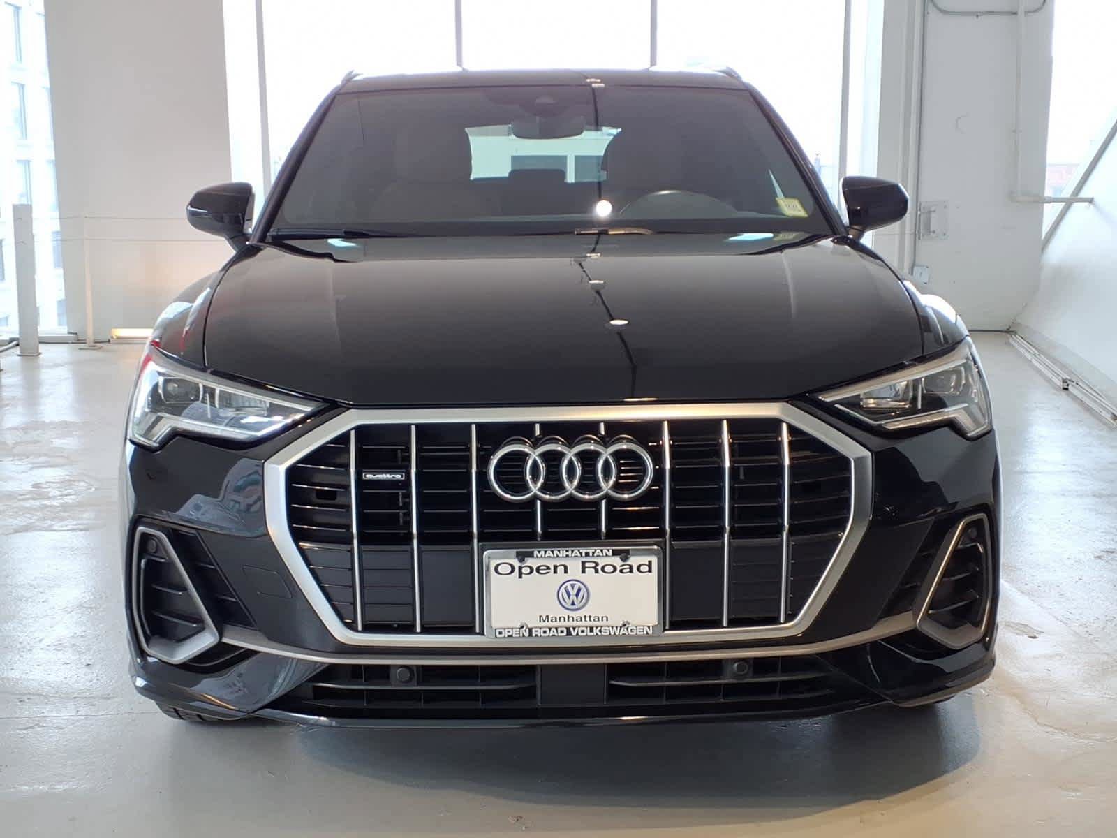 Used 2021 Audi Q3 2.0T Premium Plus AWD/4WD image 2