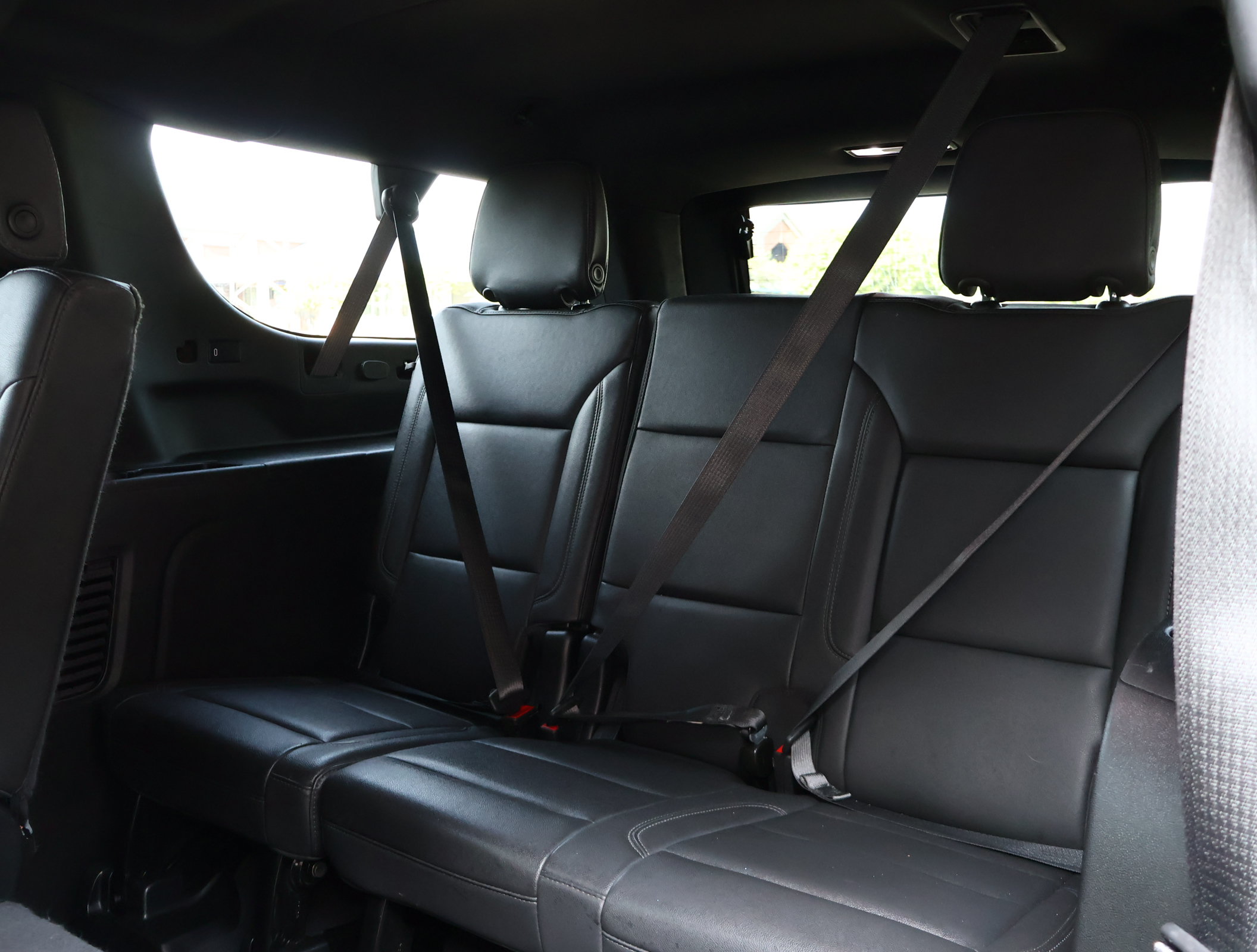 Used 2024 Chevrolet Suburban LT AWD/4WD image 25