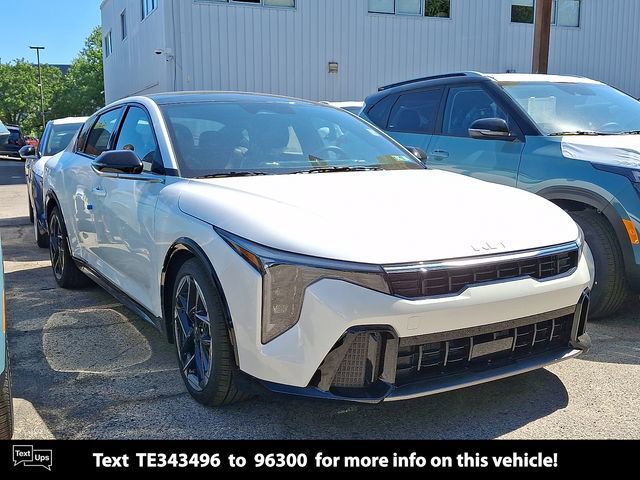New 2026 Kia K4 GT-Line
