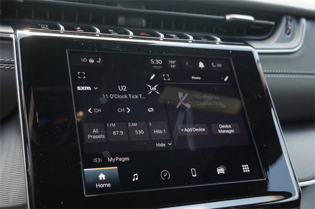 New 2025 Jeep Grand Cherokee Altitude image 23