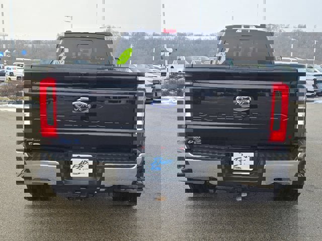 Used 2023 Ford F450 XLT w/ FX4 Off-Road Package image 15