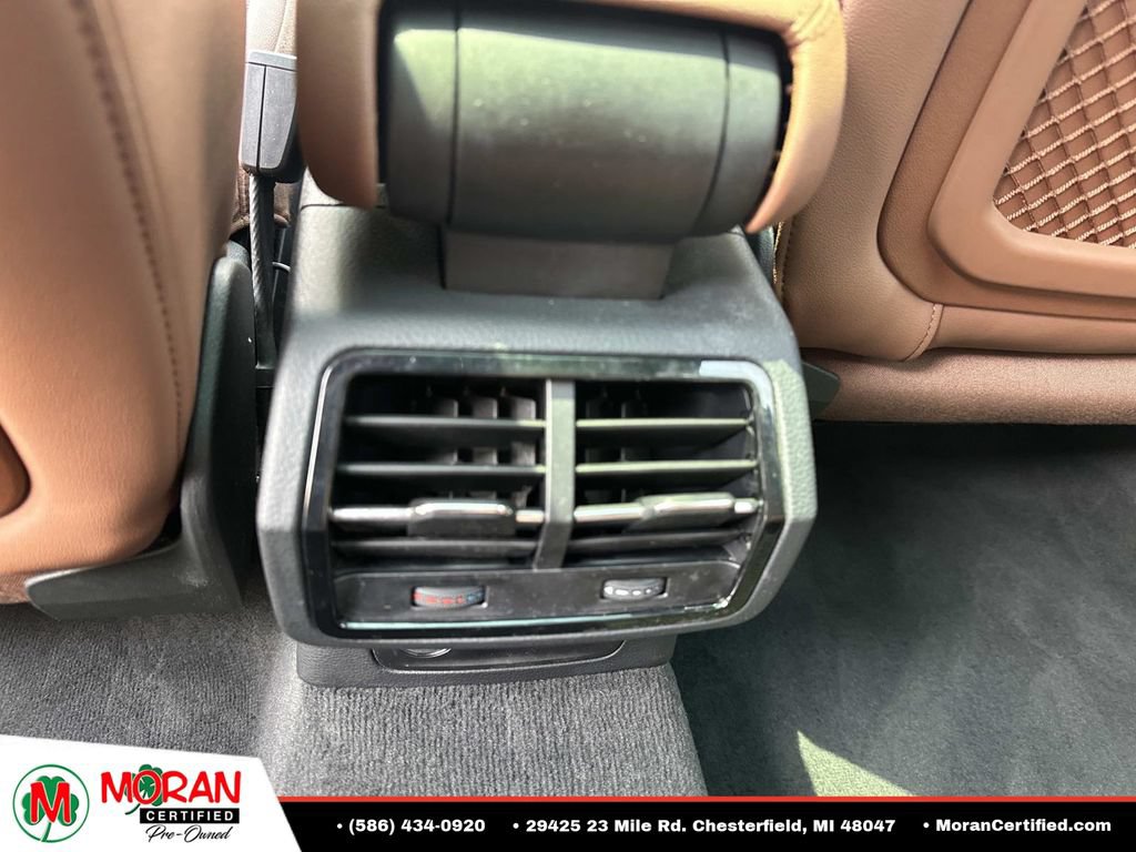 Used 2022 Audi Q3 2.0T Premium AWD/4WD image 16