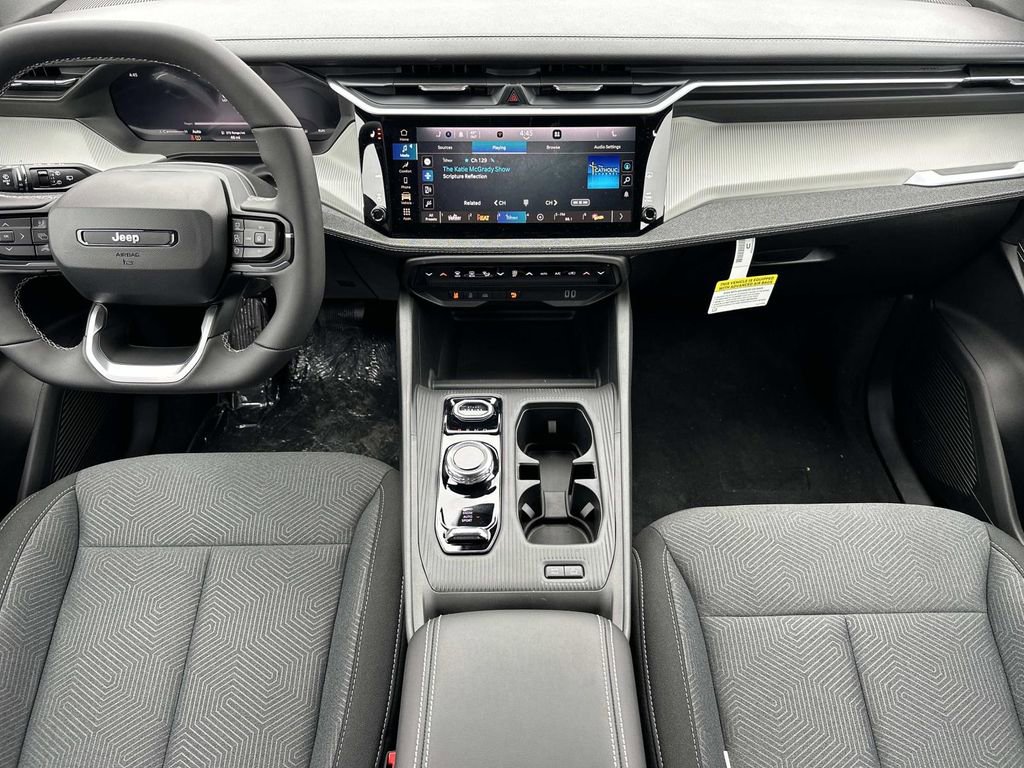 New 2026 Jeep Cherokee Laredo image 10